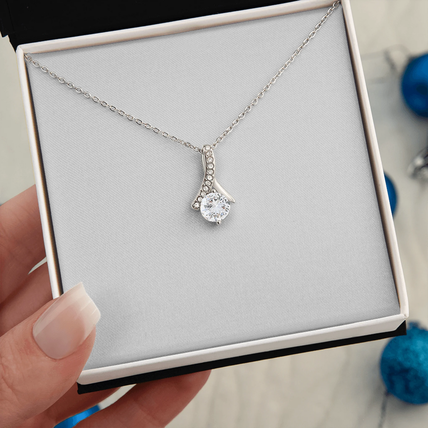 Alluring Beauty Necklace Birthday Gifts For Her Wedding Anniversary Engagement Present For Mothers Day Unique Minimalist Pendant For Girlfriend Xmas Gift Ideas Personalized Gifts For Valentine Best Gift for Coworkers Graduation Custom Made Gift under $100